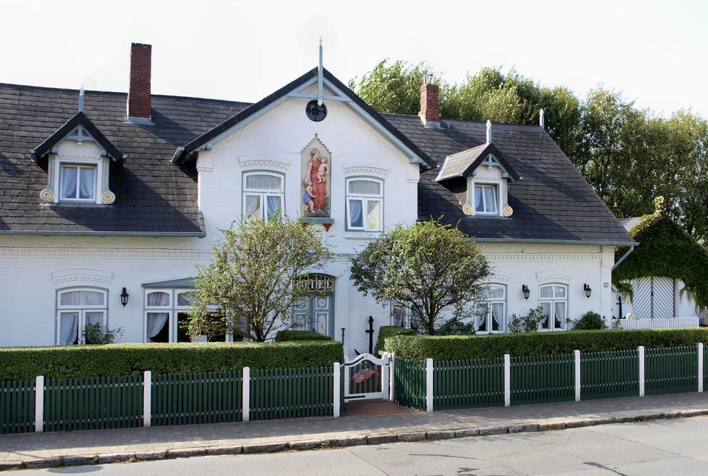 Hotel Friesenhof Wenningstedt-Braderup Dış mekan fotoğraf